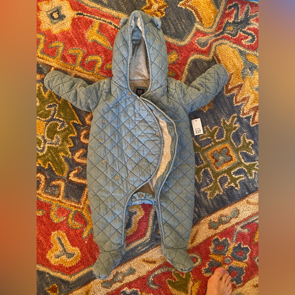 6-12 months girl / boy infant winter and fall suit quilted cotton and poly GAP